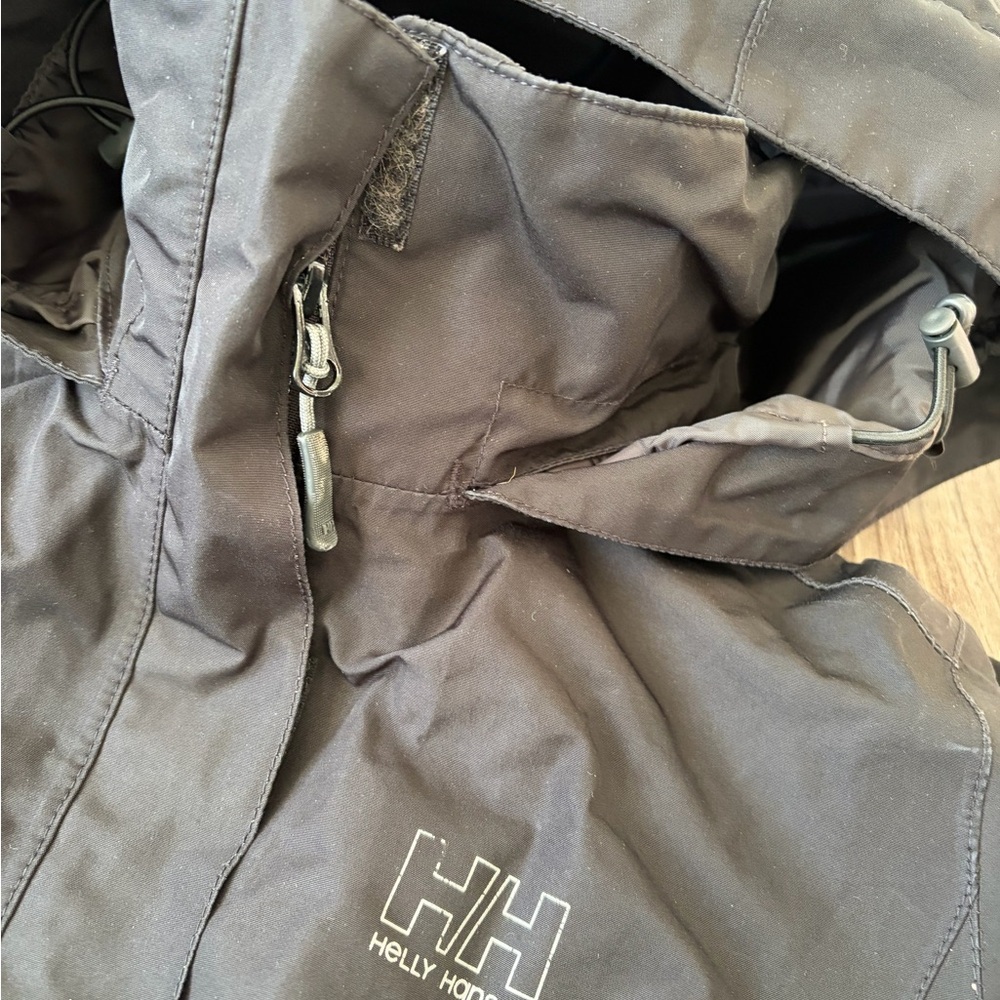Helly Hansen Black Helly Tech Protection Rain Jacket/ Windbreaker - Picture 5 of 8